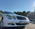 Білий Мерседес Е-Клас, об'ємом двигуна 2.2 л та пробігом 777 тис. км за 2962 $, фото 1 на Automoto.ua