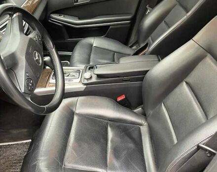 Белый Мерседес Е-Класс, объемом двигателя 2.2 л и пробегом 620 тыс. км за 9500 $, фото 4 на Automoto.ua