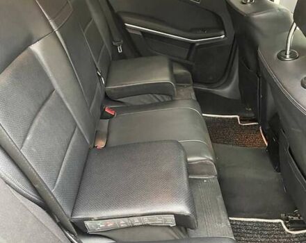 Белый Мерседес Е-Класс, объемом двигателя 2.2 л и пробегом 620 тыс. км за 9500 $, фото 3 на Automoto.ua