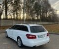 Белый Мерседес Е-Класс, объемом двигателя 2.1 л и пробегом 500 тыс. км за 7500 $, фото 1 на Automoto.ua