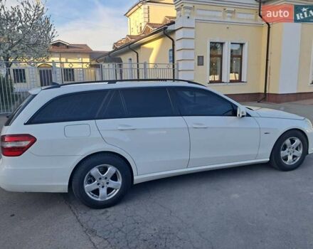 Білий Мерседес Е-Клас, об'ємом двигуна 2.14 л та пробігом 246 тис. км за 12450 $, фото 3 на Automoto.ua