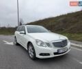 Белый Мерседес Е-Класс, объемом двигателя 2.14 л и пробегом 256 тыс. км за 12800 $, фото 3 на Automoto.ua