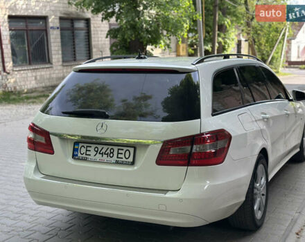 Білий Мерседес Е-Клас, об'ємом двигуна 2.2 л та пробігом 580 тис. км за 9500 $, фото 4 на Automoto.ua
