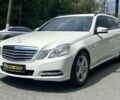 Білий Мерседес Е-Клас, об'ємом двигуна 2.2 л та пробігом 570 тис. км за 10500 $, фото 2 на Automoto.ua
