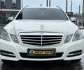 Білий Мерседес Е-Клас, об'ємом двигуна 0 л та пробігом 290 тис. км за 290 $, фото 1 на Automoto.ua