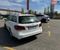 Белый Мерседес Е-Класс, объемом двигателя 2.14 л и пробегом 220 тыс. км за 13300 $, фото 2 на Automoto.ua