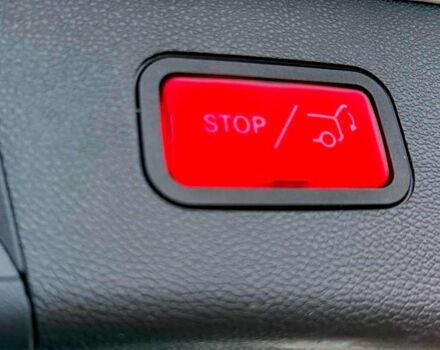 Белый Мерседес Е-Класс, объемом двигателя 2.2 л и пробегом 318 тыс. км за 14300 $, фото 11 на Automoto.ua