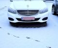 Белый Мерседес Е-Класс, объемом двигателя 21 л и пробегом 217 тыс. км за 18750 $, фото 10 на Automoto.ua