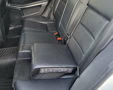 Белый Мерседес Е-Класс, объемом двигателя 2.2 л и пробегом 460 тыс. км за 10000 $, фото 20 на Automoto.ua