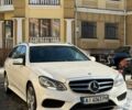 Білий Мерседес Е-Клас, об'ємом двигуна 2 л та пробігом 167 тис. км за 14800 $, фото 3 на Automoto.ua