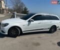 Белый Мерседес Е-Класс, объемом двигателя 2.2 л и пробегом 437 тыс. км за 13590 $, фото 2 на Automoto.ua