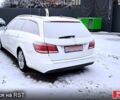Белый Мерседес Е-Класс, объемом двигателя 21 л и пробегом 217 тыс. км за 18750 $, фото 12 на Automoto.ua