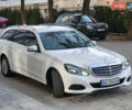 Белый Мерседес Е-Класс, объемом двигателя 2.2 л и пробегом 460 тыс. км за 10000 $, фото 9 на Automoto.ua