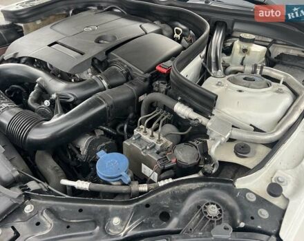 Білий Мерседес Е-Клас, об'ємом двигуна 2 л та пробігом 167 тис. км за 14800 $, фото 27 на Automoto.ua