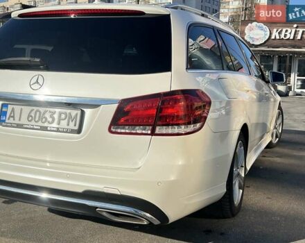 Белый Мерседес Е-Класс, объемом двигателя 2 л и пробегом 167 тыс. км за 14000 $, фото 3 на Automoto.ua