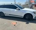 Белый Мерседес Е-Класс, объемом двигателя 2.2 л и пробегом 437 тыс. км за 13590 $, фото 13 на Automoto.ua