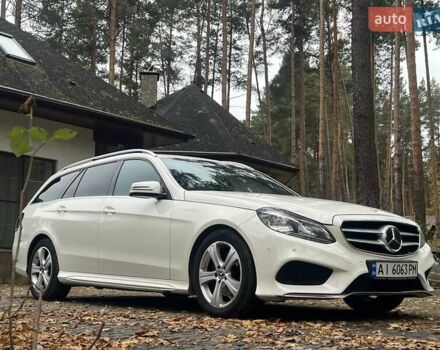 Мерседес Е-Клас 2014 у Києві на Automoto.ua Білий Мерседес Е-Клас, об'ємом двигуна 2 л та пробігом 160 тис. км за 16800 $, фото 4 на Automoto.ua