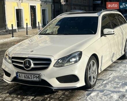 Білий Мерседес Е-Клас, об'ємом двигуна 2 л та пробігом 167 тис. км за 14800 $, фото 2 на Automoto.ua