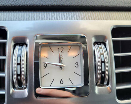 Белый Мерседес Е-Класс, объемом двигателя 2.2 л и пробегом 460 тыс. км за 10000 $, фото 27 на Automoto.ua