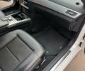 Білий Мерседес Е-Клас, об'ємом двигуна 2.1 л та пробігом 260 тис. км за 17000 $, фото 2 на Automoto.ua