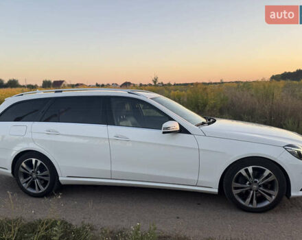 Белый Мерседес Е-Класс, объемом двигателя 3 л и пробегом 232 тыс. км за 20000 $, фото 25 на Automoto.ua