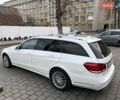 Білий Мерседес Е-Клас, об'ємом двигуна 3 л та пробігом 240 тис. км за 25000 $, фото 3 на Automoto.ua