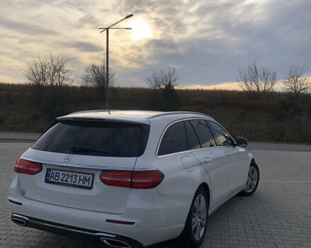 Белый Мерседес Е-Класс, объемом двигателя 1.95 л и пробегом 245 тыс. км за 20999 $, фото 10 на Automoto.ua