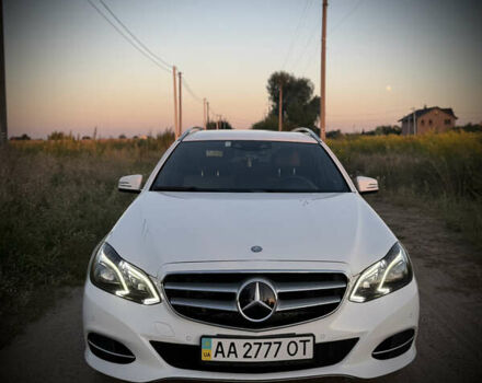 Белый Мерседес Е-Класс, объемом двигателя 3 л и пробегом 232 тыс. км за 20000 $, фото 19 на Automoto.ua