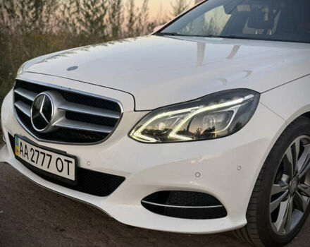 Белый Мерседес Е-Класс, объемом двигателя 3 л и пробегом 232 тыс. км за 20000 $, фото 28 на Automoto.ua