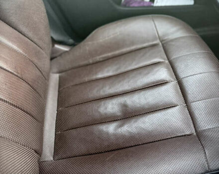 Белый Мерседес Е-Класс, объемом двигателя 3 л и пробегом 232 тыс. км за 20000 $, фото 12 на Automoto.ua