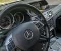 Белый Мерседес Е-Класс, объемом двигателя 2.2 л и пробегом 360 тыс. км за 14000 $, фото 4 на Automoto.ua