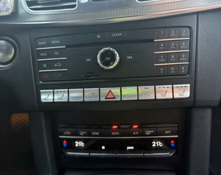 Белый Мерседес Е-Класс, объемом двигателя 3 л и пробегом 232 тыс. км за 20000 $, фото 14 на Automoto.ua