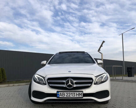 Белый Мерседес Е-Класс, объемом двигателя 1.95 л и пробегом 245 тыс. км за 20999 $, фото 15 на Automoto.ua