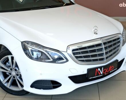 Белый Мерседес Е-Класс, объемом двигателя 2.2 л и пробегом 160 тыс. км за 14900 $, фото 2 на Automoto.ua