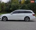Белый Мерседес Е-Класс, объемом двигателя 2.2 л и пробегом 396 тыс. км за 12999 $, фото 3 на Automoto.ua