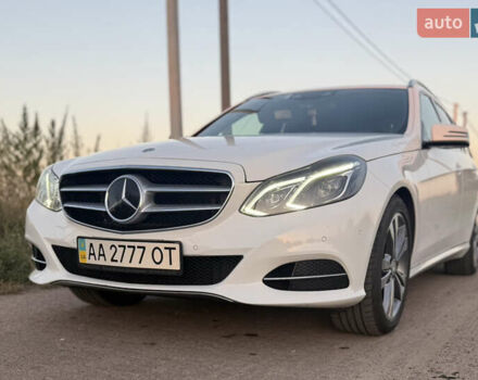 Белый Мерседес Е-Класс, объемом двигателя 3 л и пробегом 232 тыс. км за 20000 $, фото 21 на Automoto.ua