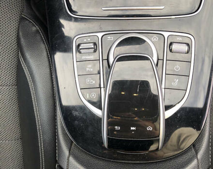 Белый Мерседес Е-Класс, объемом двигателя 1.95 л и пробегом 245 тыс. км за 20999 $, фото 25 на Automoto.ua