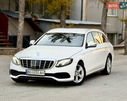 Белый Мерседес Е-Класс, объемом двигателя 2.14 л и пробегом 366 тыс. км за 22999 $, фото 10 на Automoto.ua