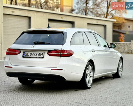 Белый Мерседес Е-Класс, объемом двигателя 2.14 л и пробегом 366 тыс. км за 22999 $, фото 27 на Automoto.ua