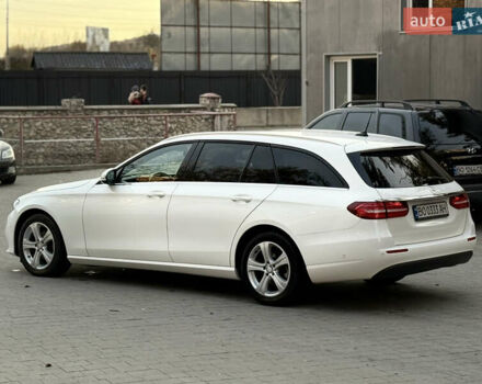 Белый Мерседес Е-Класс, объемом двигателя 2.14 л и пробегом 366 тыс. км за 22999 $, фото 21 на Automoto.ua