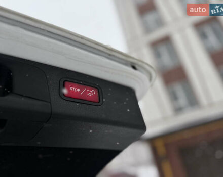 Білий Мерседес Е-Клас, об'ємом двигуна 2 л та пробігом 280 тис. км за 26499 $, фото 47 на Automoto.ua