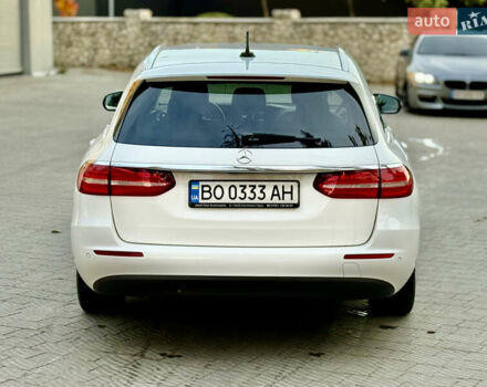 Белый Мерседес Е-Класс, объемом двигателя 2.14 л и пробегом 366 тыс. км за 22999 $, фото 25 на Automoto.ua