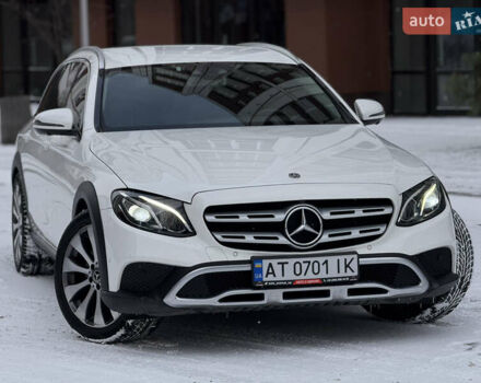 Білий Мерседес Е-Клас, об'ємом двигуна 2 л та пробігом 280 тис. км за 26499 $, фото 9 на Automoto.ua