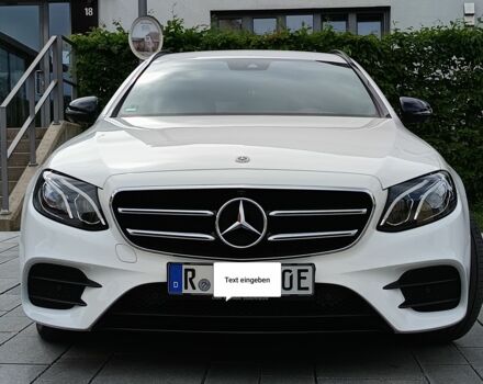 Білий Мерседес Е-Клас, об'ємом двигуна 2 л та пробігом 110 тис. км за 31338 $, фото 18 на Automoto.ua