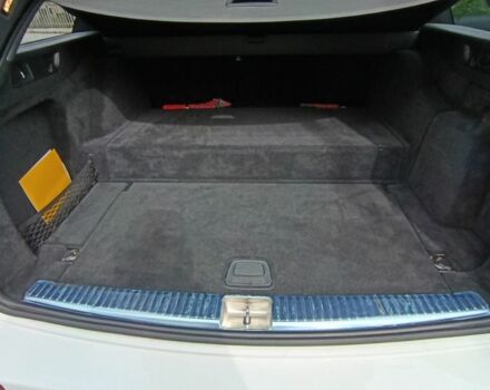 Білий Мерседес Е-Клас, об'ємом двигуна 2 л та пробігом 110 тис. км за 31338 $, фото 15 на Automoto.ua