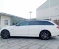 Білий Мерседес Е-Клас, об'ємом двигуна 2 л та пробігом 110 тис. км за 31338 $, фото 6 на Automoto.ua