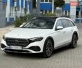Белый Мерседес Е-Класс, объемом двигателя 3 л и пробегом 9 тыс. км за 92000 $, фото 1 на Automoto.ua