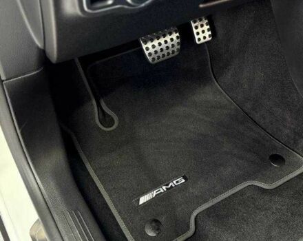 Белый Мерседес Е-Класс, объемом двигателя 0 л и пробегом 76 тыс. км за 31950 $, фото 18 на Automoto.ua