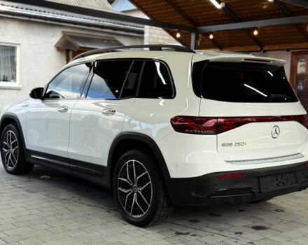 Белый Мерседес Е-Класс, объемом двигателя 0 л и пробегом 76 тыс. км за 31950 $, фото 9 на Automoto.ua