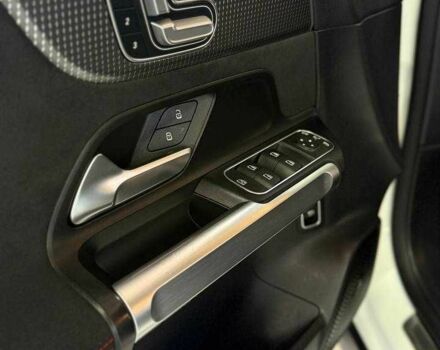 Белый Мерседес Е-Класс, объемом двигателя 0 л и пробегом 76 тыс. км за 31950 $, фото 14 на Automoto.ua